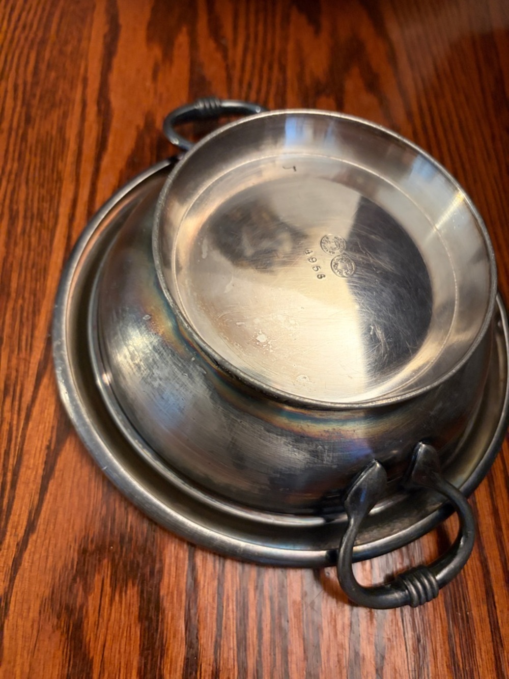 Victorian Meriden Company silverplate Butter Dish - Picture 9 of 11
